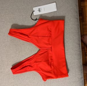 NWT alo sports bra